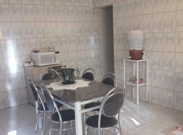 Casa · 140m² · 4 Quartos · Casa à venda - no Jardim Bonsucesso