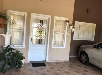 Casa · 200m² · 3 Quartos · Casa à venda - no Jardim Camila
