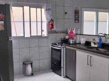 Casa · 140m² · 3 Quartos · Casa à venda - no Jardim Nápoli