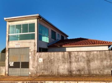 Casa · 313m² · 3 Quartos · Casa à venda - no Centro