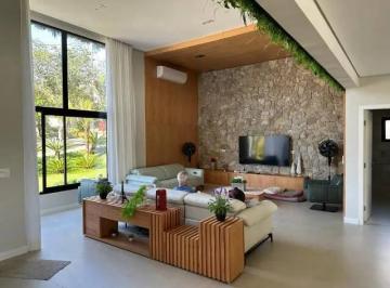 Casa · 1100m² · 4 Quartos · Casa à venda - no Portal Dos Lagos
