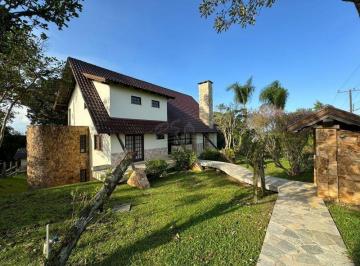 Casa · 570m² · 5 Quartos · 3 Vagas · CASA / SOBRADO QUATRO BARRAS - PR