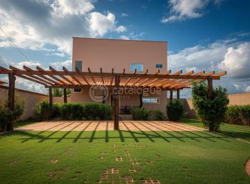 Casa · 659m² · 3 Quartos · 4 Vagas · Casa a venda no Fazenda real - com 659m2 de area construida com Escritura Publica