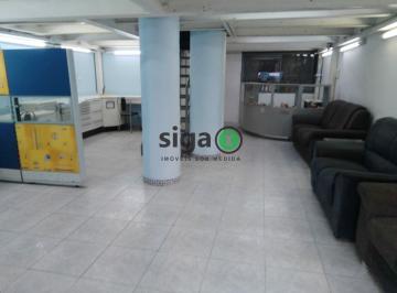 Comercial · 112m² · Loja em Prédio Residencial á Venda na Bela Vista- 112m²!