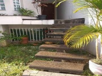 Casa · 297m² · 3 Quartos · 10 Vagas · Sobrado á Venda na Mooca com 03 Dormitórios (01 Suíte), 10 vagas