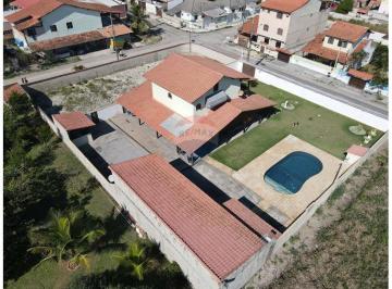 Casa · 380m² · 5 Quartos · 6 Vagas · Casa no Jardim Atlântico Leste com cinco dormitórios,piscina e amplo quintal.