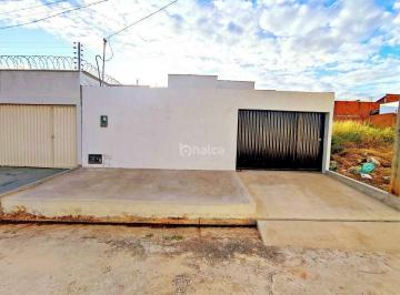Casa · 70m² · 3 Quartos · 1 Vaga · Casa à venda, no bairro Loteamento Conviver, Teresina/PI