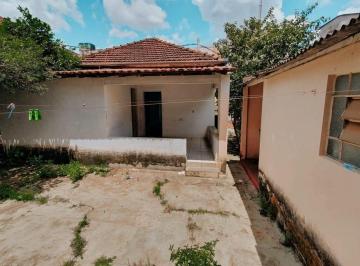 Casa · 100m² · 4 Quartos · 2 Vagas · Casa com 4 quartos à venda, bairro Lidice - Uberlândia/MG