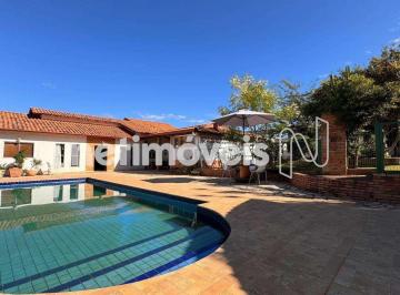 d13e6723-9-709faedf-2162-4c5a-b163-d2f8282d5982.jpg · Casa com edícula a venda no Condomínio Ouro Vermelho II
