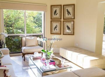 Apartamento · 284m² · 5 Quartos · Ao Lado do Clube Pinheiros.