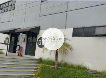 Foto 01 · Armazém - Jardim Belval