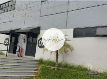 Foto 01 · Armazém - Jardim Belval