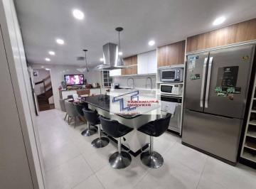 209a19034f32fb0e8762c49f921f703f73ec7942 · vendo casa de condominio no Butanta
