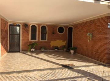 7dbabf88748277f516c436fa5f0e5f0e0fa7a1ce · Casa com 3 dormitórios à venda, 190 m² por R$ 550.000,00 - Saúde - Rio Claro/SP