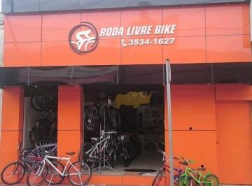 d9973bab04c0111a4933e838c9f46175daf16a67 · Salão, com ótima localização 83 m² - venda por R$ 580.000 ou aluguel por R$ 2.456/mês - Centro - Rio