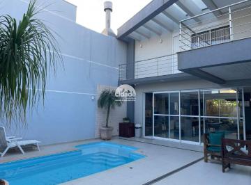 Casa · 212m² · 2 Quartos · 3 Vagas · Sobrado à venda, 2 quartos, 1 suíte, 3 vagas, Recanto Tropical - Cascavel/Pr