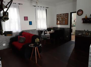 Casa · 200m² · 5 Quartos · 3 Vagas · Espetacular Casa triplex de Vila 5 quartos quintal 3 vagas em Botafogo