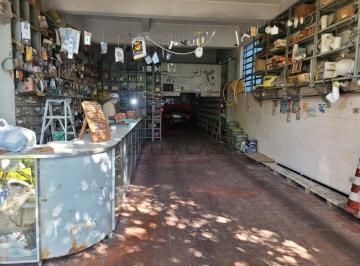 Comercial · 516m² · 3 Vagas · Mooca - Prédio Comercial com salão na parte inferior e dois apartamentos no andar superior