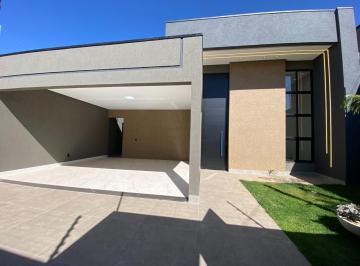 Casa de 3 quartos, Caldas Novas · Casa à Venda no Turista 2, Caldas Novas - Oportunidade Imperdível!
