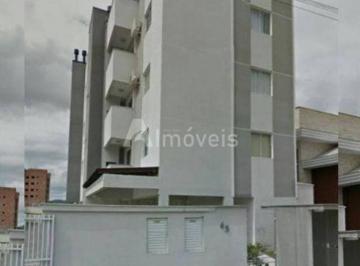 Apartamento · 67m² · 2 Quartos · 2 Vagas · Oportunidade Petrópolis
