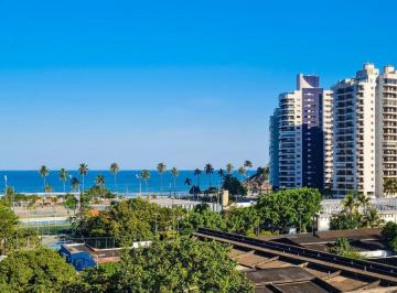 Apartamento · 180m² · 3 Quartos · 2 Vagas · Cobertura à venda na praia da Enseada Guarujá