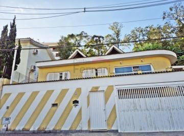 Casa · 407m² · 4 Quartos · 7 Vagas · Casa Assobradada no Jardim França com 4 suítes, piscina e 7 vagas, próximo ao TriMais