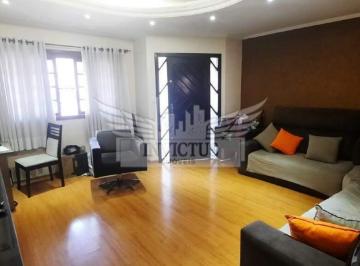 Casa · 243m² · 3 Quartos · 6 Vagas · Sobrado com 3 Quartos para Comprar, 243m² - Parque Novo Oratório, Santo André/SP. 