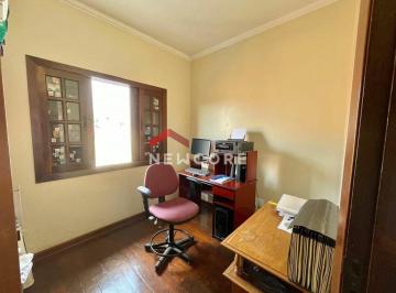 Casa · 218m² · 3 Quartos · 2 Vagas · Casa em Travessa Juquiá - Parque São João - Bauru/SP