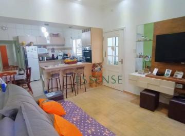 8b71ee71b8f70c5e24fcbef7add0197a45371bf4 · Sobrado à Venda de 163 m² no Jardim Ruth em Poá/SP: 02 dormitórios.