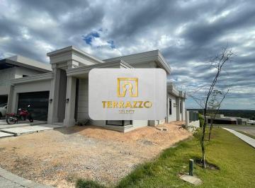Casa · 271m² · 3 Quartos · 4 Vagas · Villa Jardim - Condomínio Villa Jardim