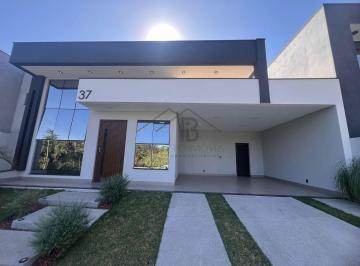 Foto 01 · Imperdível casa em condomínio à venda em Indaiatuba-SP, 3 suítes, 194m², 4 vagas no Jardim Laguna!