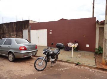 Casa · 74m² · 4 Quartos · 2 Vagas · Casa em Pinus  -  Ribeirão Preto