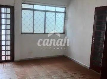Casa · 250m² · 5 Quartos · 3 Vagas · Casa em Parque Anhangüera - Ribeirão Preto: 250m², 5 dormitórios, 3 banheiros...