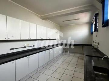 Apartamento · 250m² · 10 Quartos · Sala Comercial em Vila Virgínia: 10 Dormitórios e 2 Banheiros à venda e locaç...
