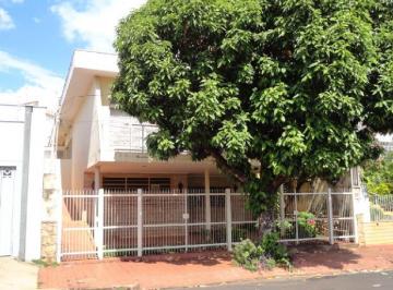 Casa · 240m² · 3 Quartos · 1 Vaga · Casa padrão em Jardim Macedo  -  Ribeirão Preto