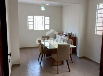 Casa · 198m² · 3 Quartos · 3 Vagas · Casa em Independência - Ribeirão Preto