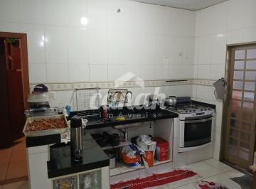 Casa · 180m² · 3 Quartos · 2 Vagas · Casa em Residencial Leo Gomes de Moraes - Ribeirão Preto: 180m², 3 dormitório...