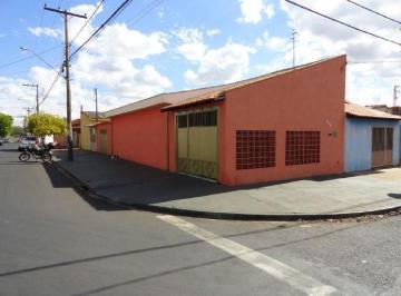 Casa · 235m² · 5 Quartos · 2 Vagas · Casa em Vila Abranches  -  Ribeirão Preto