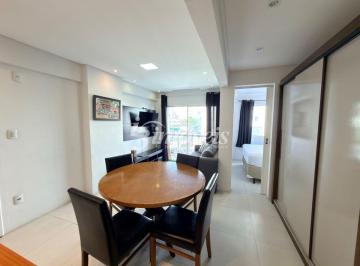 Apartamento · 40m² · 1 Quarto · 1 Vaga · Apartamento totalmente mobiliado, equipado e decorado para locação anual, com ótima localização no c