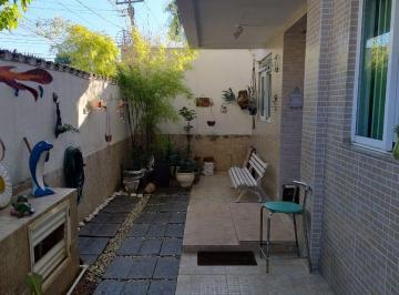 Casa de 3 quartos, Rio de Janeiro · Vendo casa duplex - 130 m² - 3 quartos com quintal privativo.