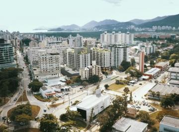 202409051228065220.jpg · Apartamento para Venda em Florianópolis, Trindade, 2 dormitórios, 1 banheiro, 1 vaga