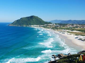 202409061723355876.jpg · Apartamento para Venda em Florianópolis, Santinho, 2 dormitórios, 1 suíte, 2 banheiros, 1 vaga