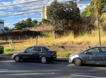 4916f05f893342a5905b2b228f1831f4.jpeg · Terreno para Aluguel em Uberlândia/MG - 0 Dorm. 0 m2 Área Útil