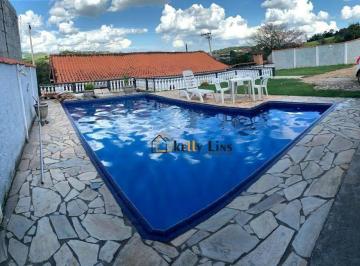 4c846e732aaae4ab28fa47794d38a7af3e84d207 · Ótima chácara a venda na cidade de Pinhalzinho/SP, com área de 1000 m², sendo 210 m² de área constru
