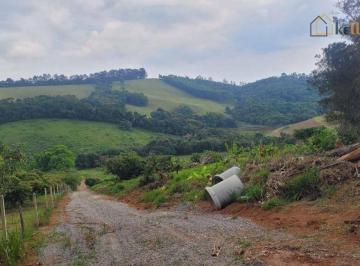 d02f4d0598139ebc004e3e54c05b41e91686b96e · Oportunidade 20.000 M² em Pedra Bela, terreno rico em água com linda vista confira!