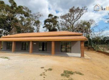 8236c8b0a9135873a255892434616822fb2f383d · Linda chácara de alto padrão a venda na cidade de Pedra Bela com 2.000 m² de área, com uma vista des