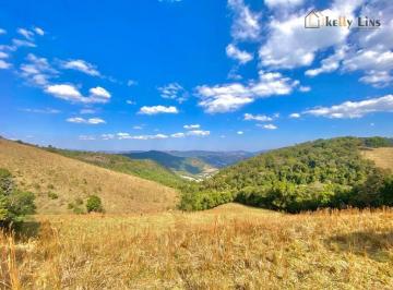 17b86d07e716f3dd1e1d479c75f20dc4fabce42e · Maravilhoso terreno a venda na divisa entre Toledo e Itapeva, com área total de 26.000m², vista desl