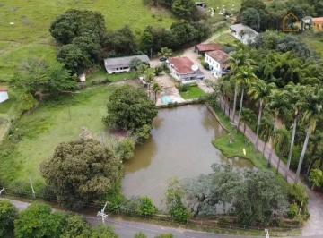 4d1f8bb9f7ae44632f619cbe03cadc3601cfffc7 · Maravilhoso sítio à venda em Monte Alegre Do Sul, com 60.000m² de área total e  3.000m² de área cons