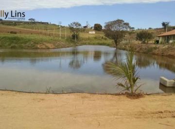 871b2ba295bc782fd88c5205a0fb96124c4da190 · Lindo sítio com área total de 9 alqueires Paulista, rica em água, na cidade de Amparo. Agende uma vi