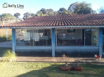5ee0b0e31032c4570760de2cdbd740fbffa13d70 · Belíssima chácara a venda na cidade de Pinhalzinho/SP, com área de 900 m², com dois dormitórios, sen